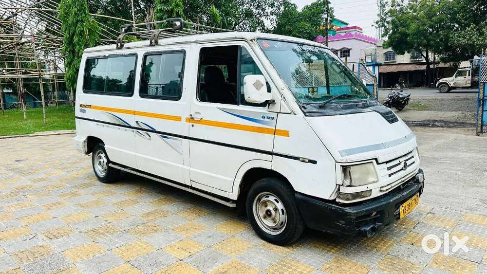 Tata Winger Deluxe - Hi Roof (ac), 2013, Diesel