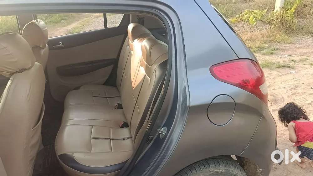 Hyundai I20 2011 Se 2031 Tak Pepar Vailed