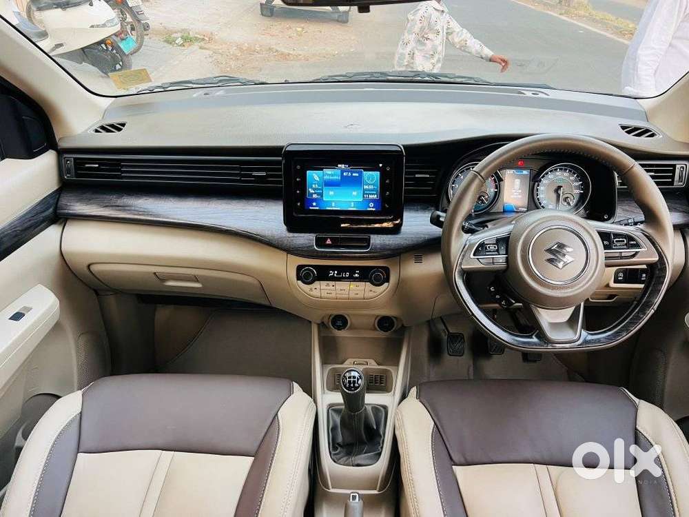 Maruti Suzuki Ertiga Zxi Plus Shvs, 2022, Petrol