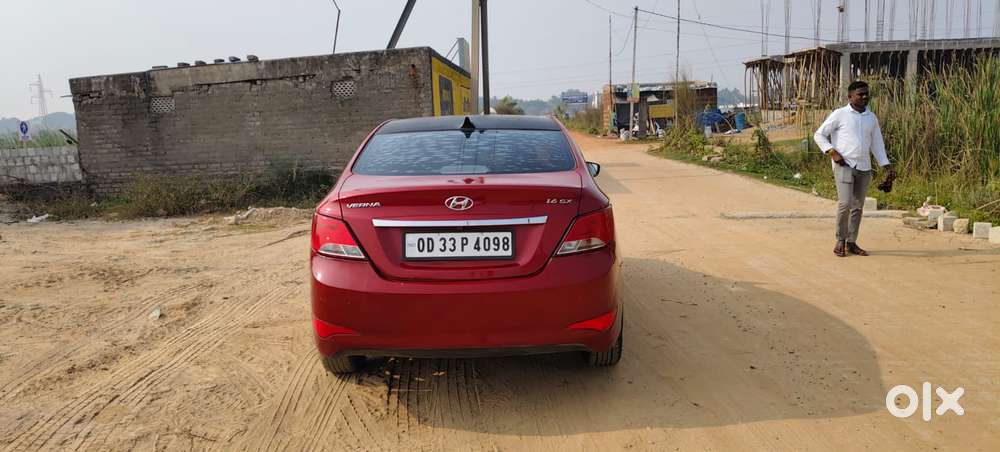 Hyundai Verna Fluidic 1.6 Vtvt Sx Opt, 2017, Petrol