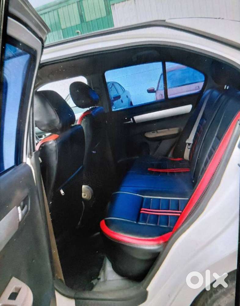 Maruti Suzuki Swift Dzire Zxi, 2010, Petrol