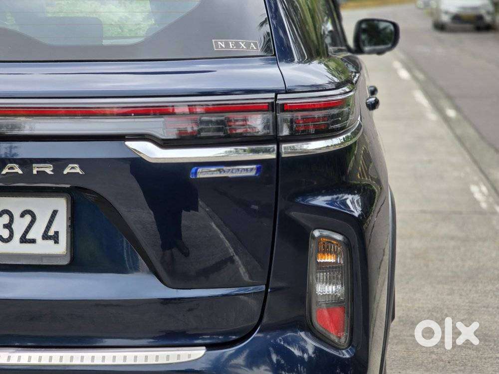 Maruti Suzuki Grand Vitara 1.5 Alpha Smart Hybrid At, 2023, Petrol