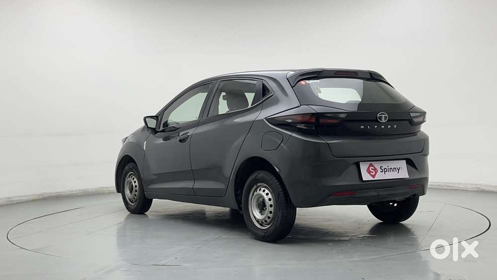 Tata Altroz 1.2 Xe, 2021, Petrol