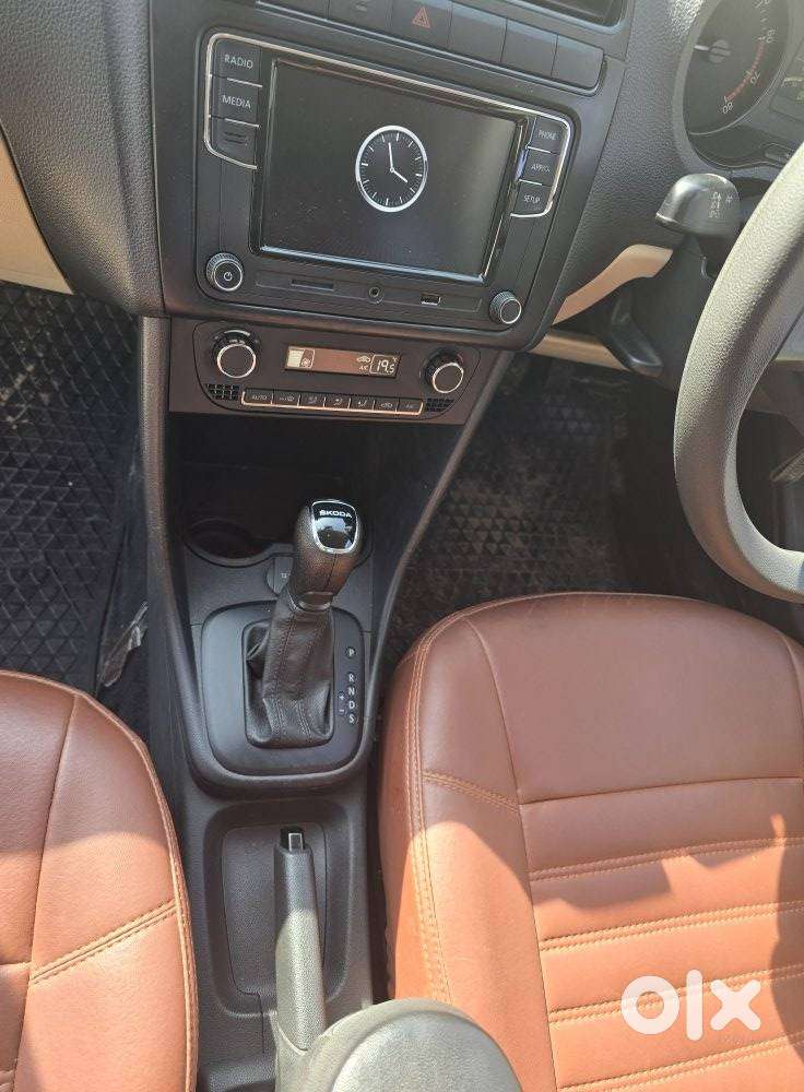 Skoda Rapid 1.0 Tsi Automatic, 2021, Petrol