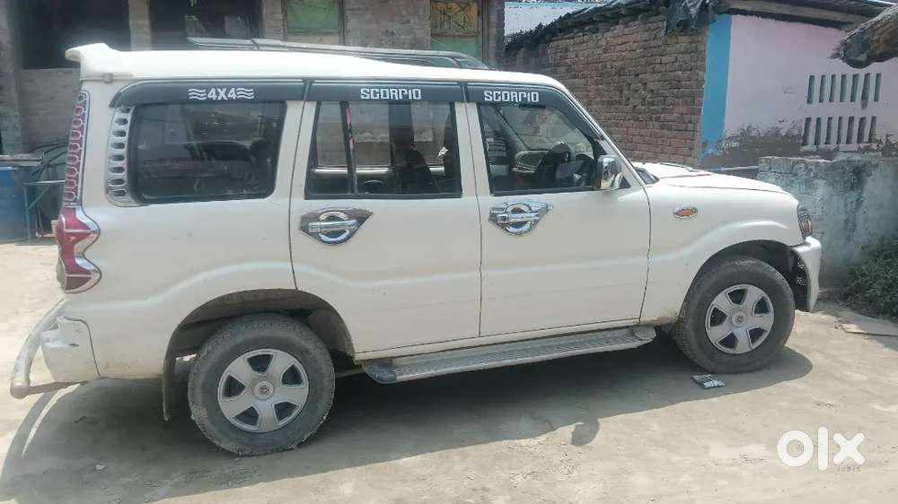 Mahindra Scorpio Classic 2012