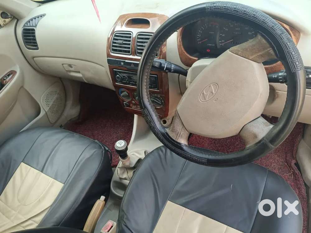 Hyundai Accent 2010 +2031 Tak Vailid Hai  Cng On Pepar Hai