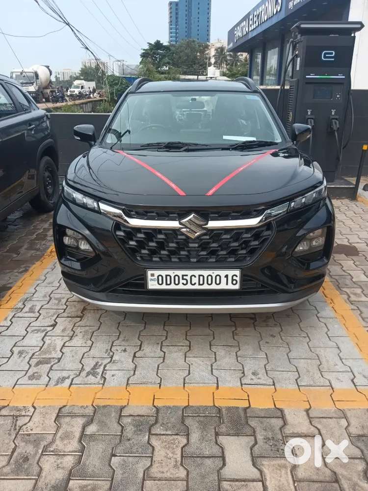 Maruti Suzuki Fronx 2025 Petrol 8000 Km Driven
