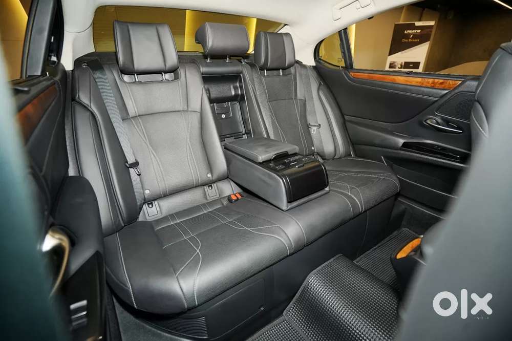 Lexus Es, 2024, Petrol