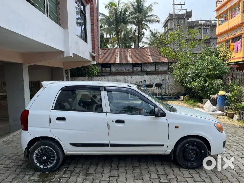 Maruti Suzuki Alto K10 2010 Petrol Well Maintained