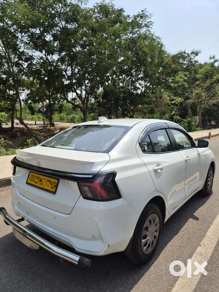 Maruti Suzuki Dzire 2025 Cng & Petrol 22500 Km Driven