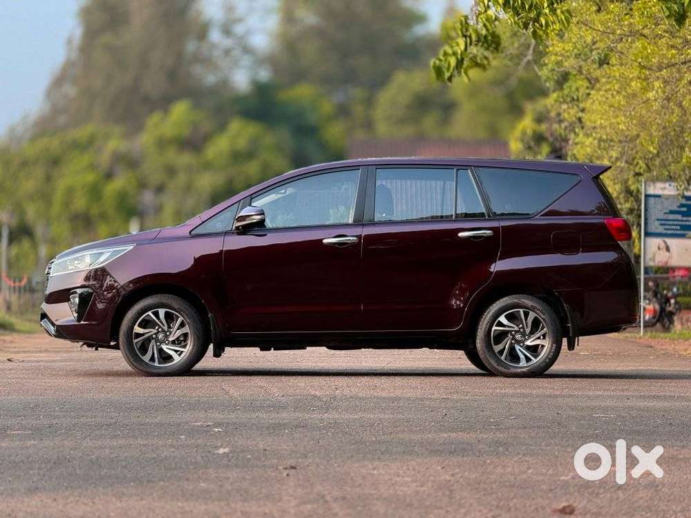 Toyota Innova Crysta 2.4 Gx Limited Edition At 8 Str, 2021, Diesel