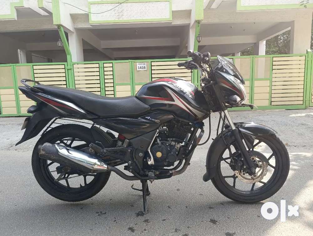 Bajaj discover 150 S single owner with self start excellent