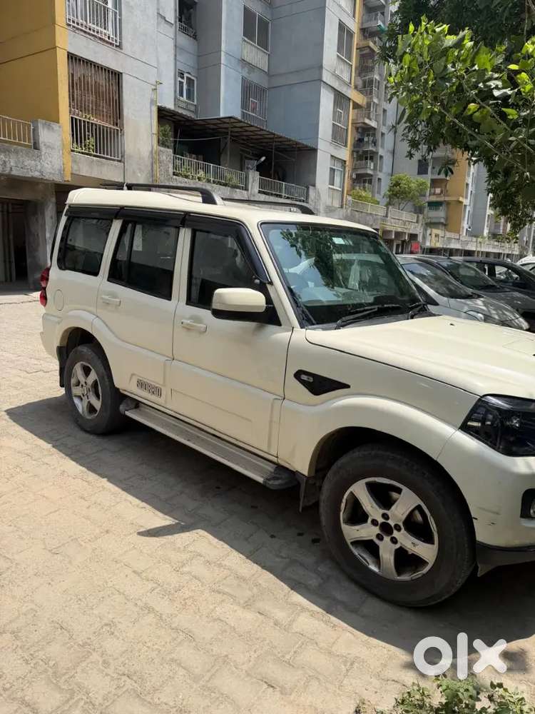 Mahindra Scorpio Classic 2021 Diesel 56000 Km Driven