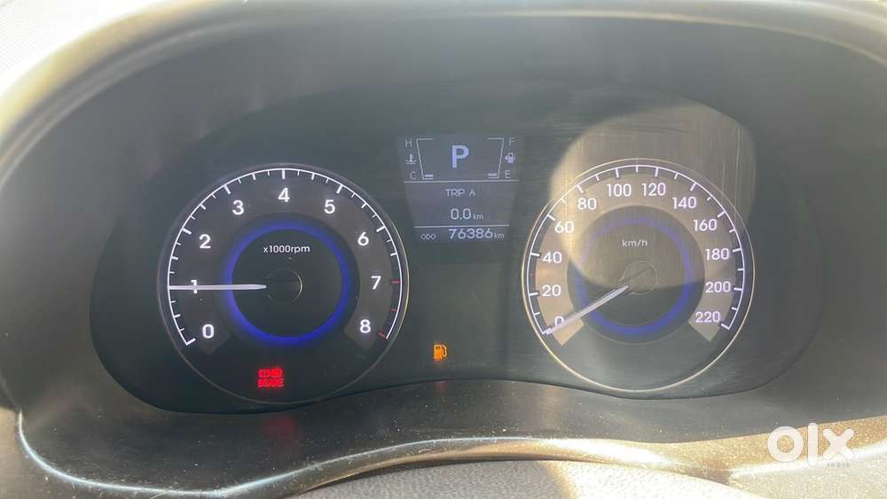 Hyundai Verna Petrol 2015