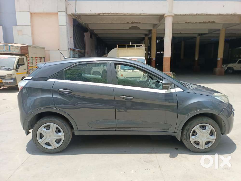 Tata Nexon 1.2 Revotron Xt Plus, 2018, Diesel