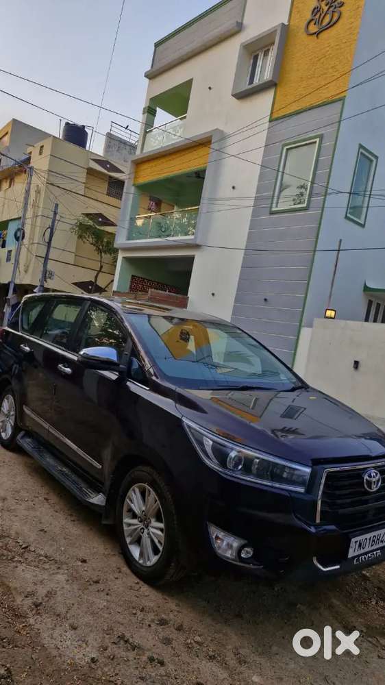 Toyota Innova Crysta