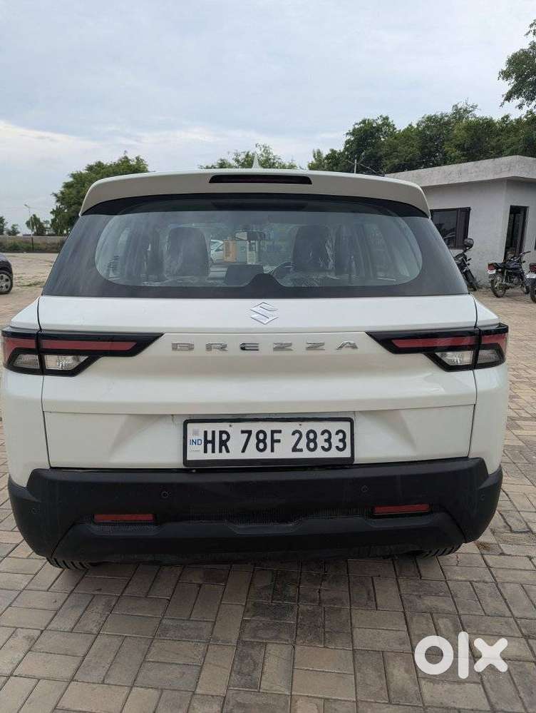 Maruti Suzuki Brezza 1.5 Lxi Smart Hybrid, 2026, Petrol