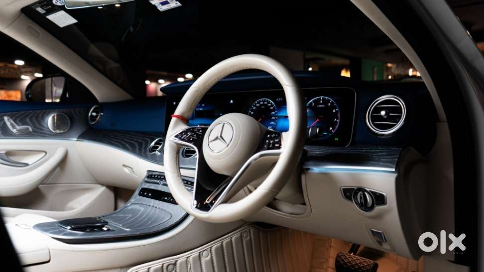 Mercedes-benz E-class E 200 Exclusive, 2024, Petrol