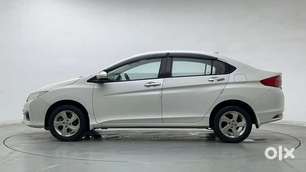 Honda City I-vtec S, 2015, Petrol