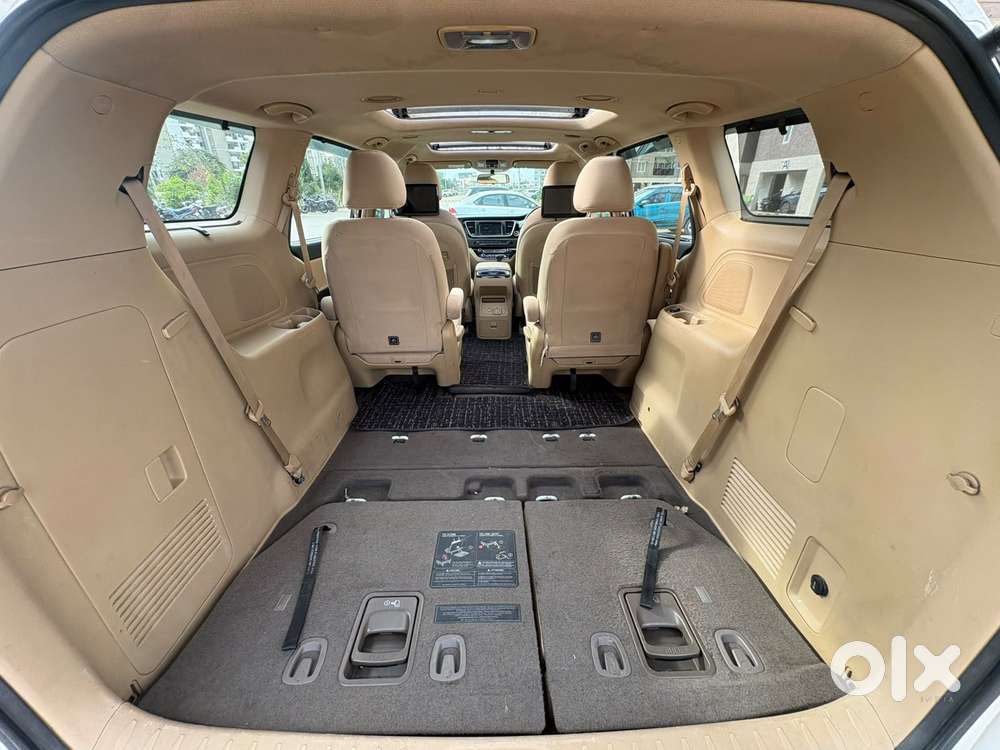 Kia Carnival Prestige, 2021, Diesel