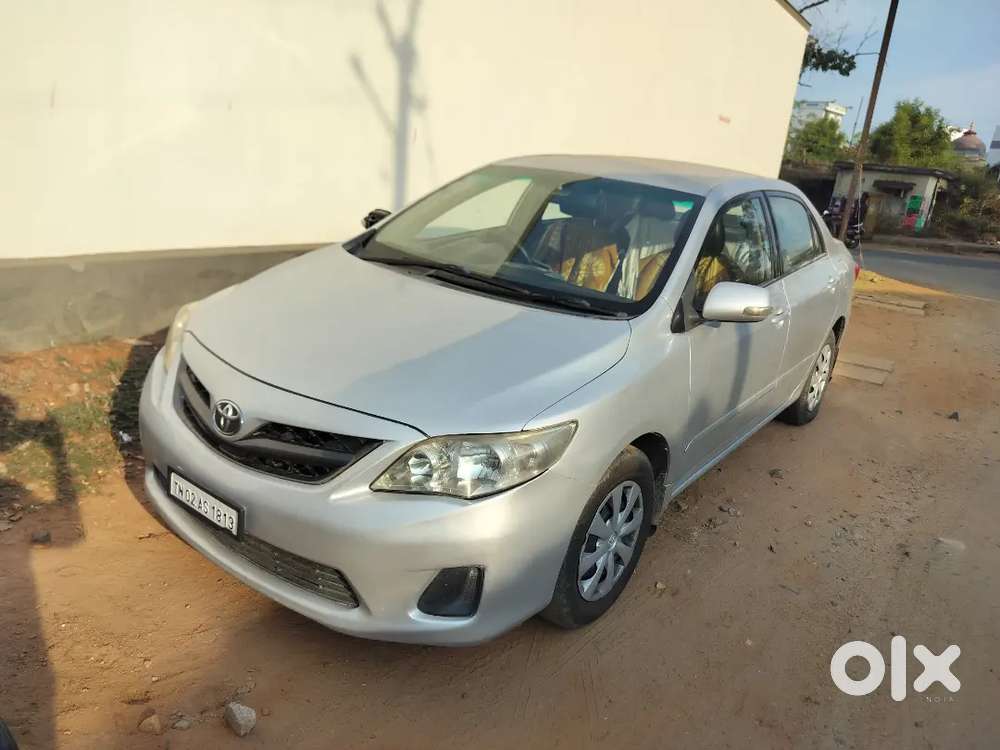 Toyota Corolla Altis 2011