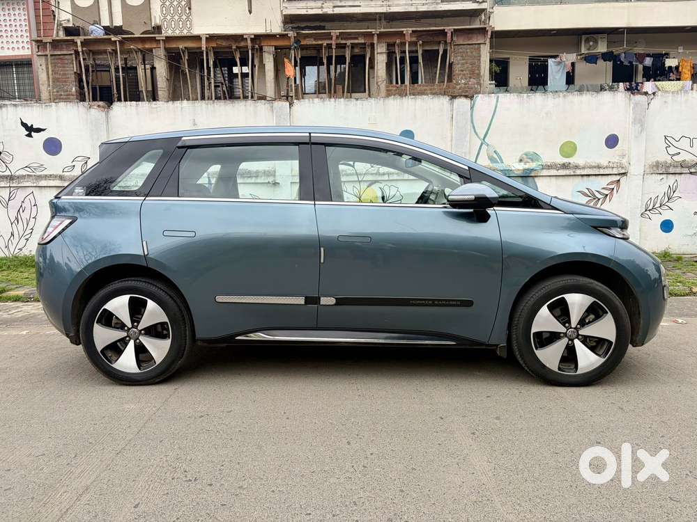 Mg Windsor Ev Essence, 2025, Electric