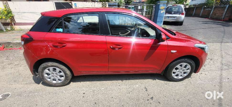 Hyundai I20 Magna 1.2 Mt, 2016, Petrol