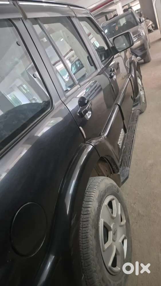 Mahindra Scorpio Classic 2021 Petrol 16000 Km Driven