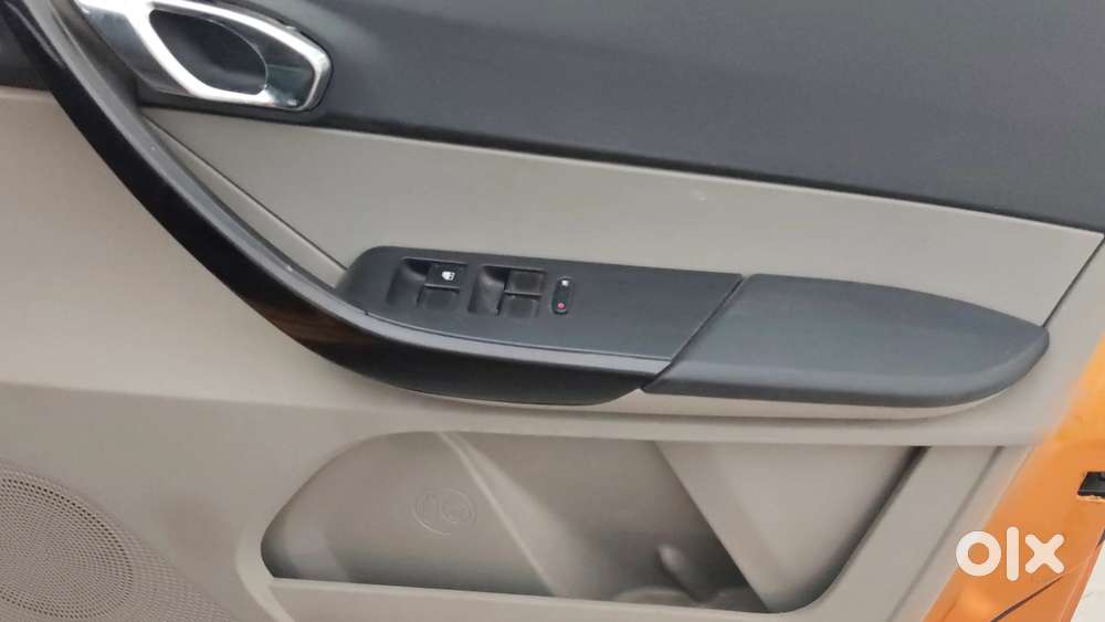 Tata Tiago 1.2 Revotron Xz, 2017, Petrol