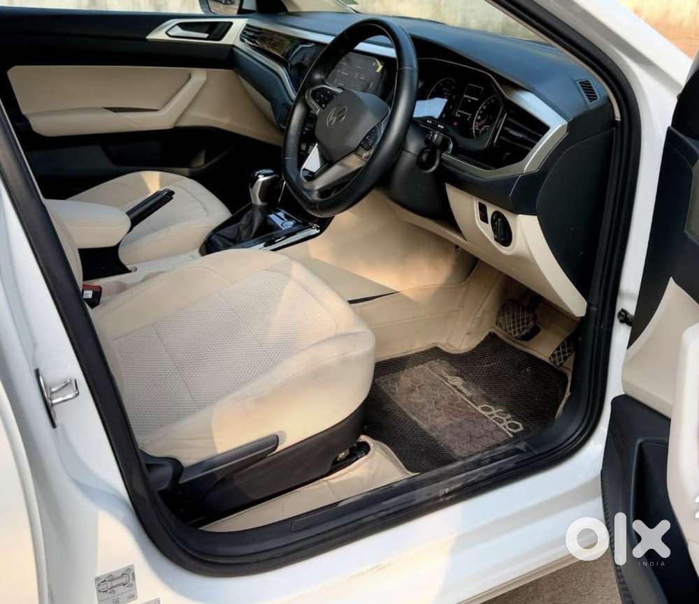 Volkswagen Virtus Highline Plus 1.0 Tsi At, 2023, Petrol