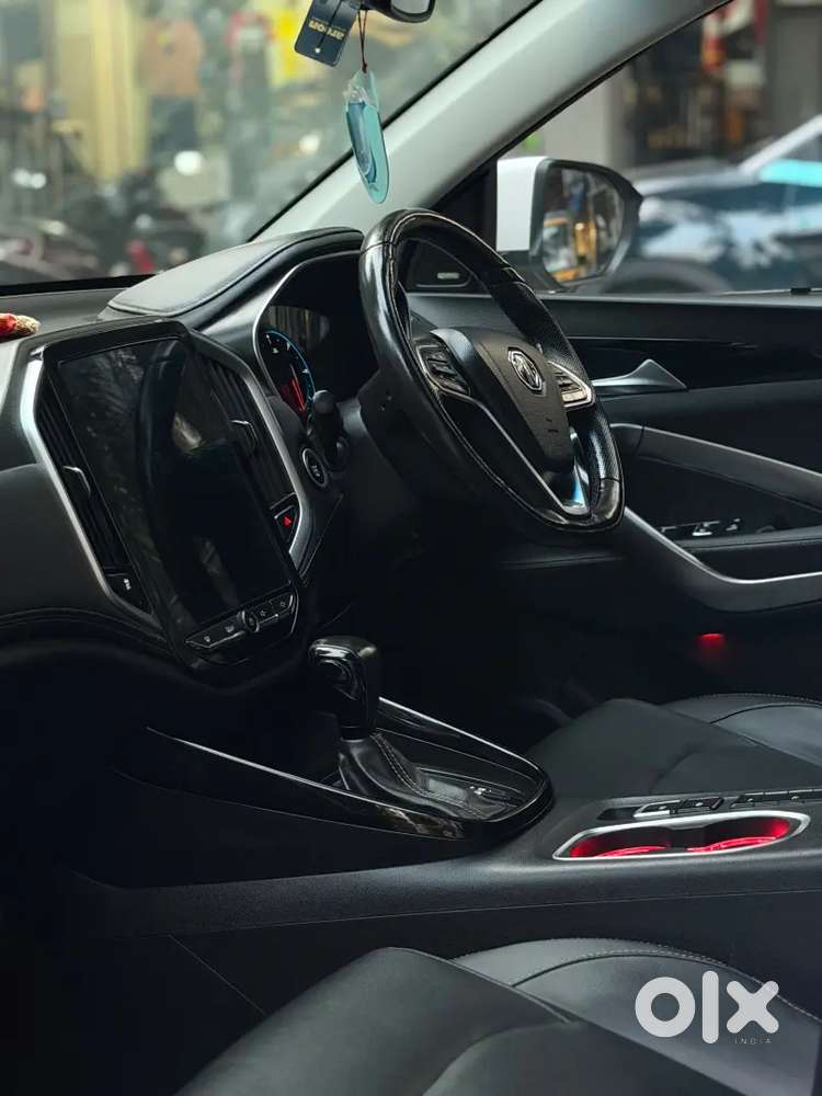 Mg Hector Sharp Pro 2019