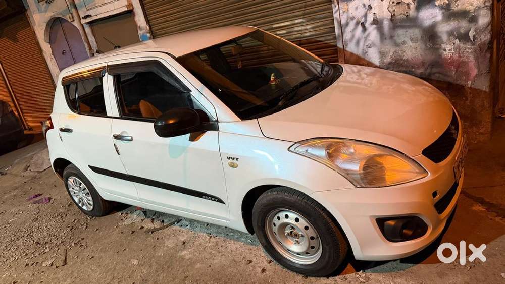 Swift 2013 Maruti Lxi