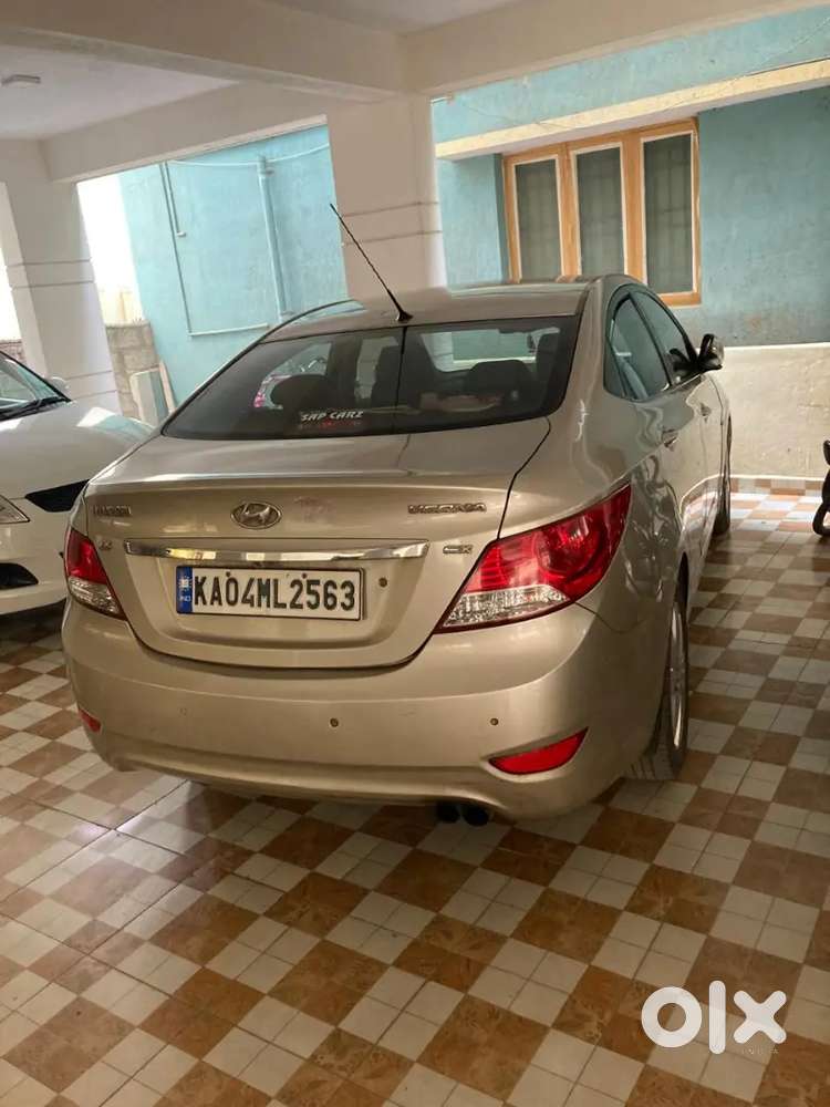 Hyundai Verna 1.6 Crdi 2012