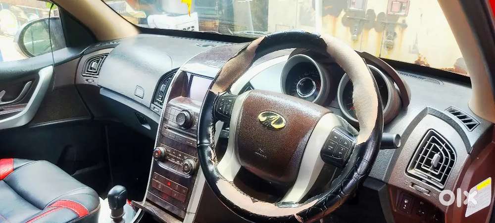 Mahindra Xuv500 2013 Diesel 260327 Km Driven
