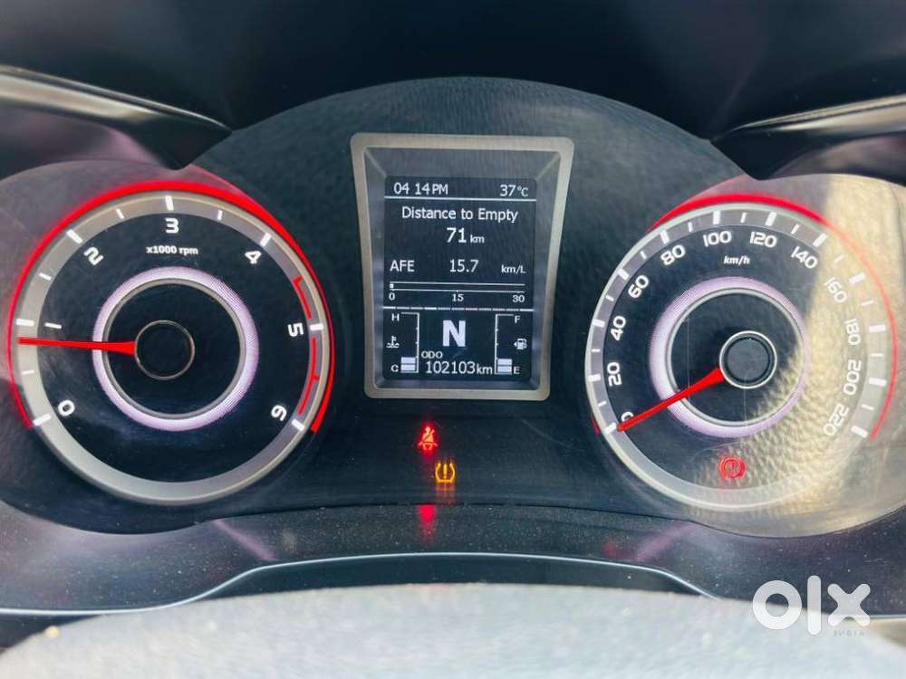 Mahindra Xuv300 W6 Diesel, 2023, Diesel