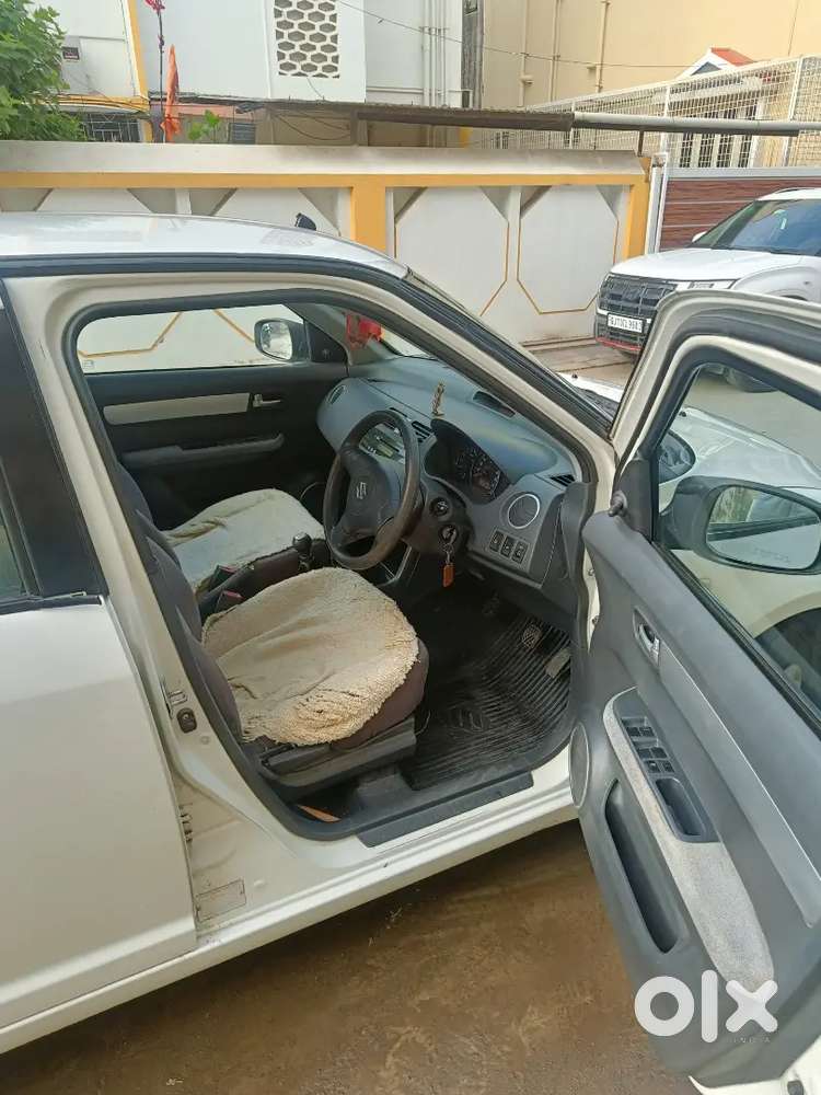 Maruti Suzuki Swift Dzire Vxi 2010 | 1st Owner | Petrol + Lpg