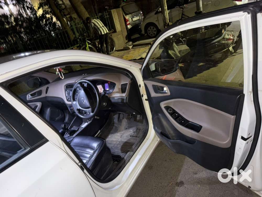 Hyundai Petrol Car 2019