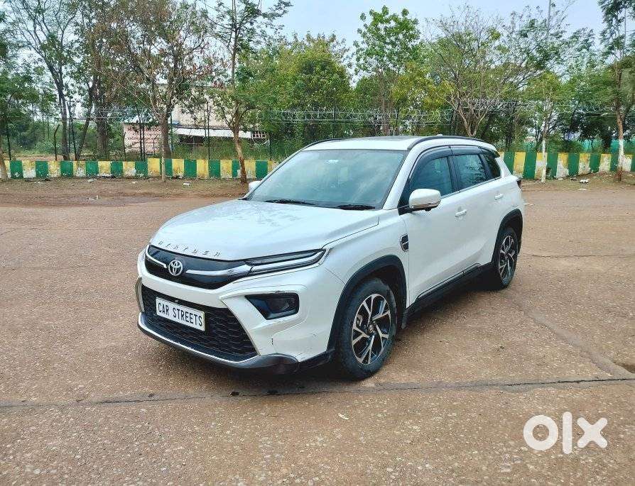 Toyota Urban Cruiser Hyryder 1.5 V Neo Drive At, 2023, Petrol