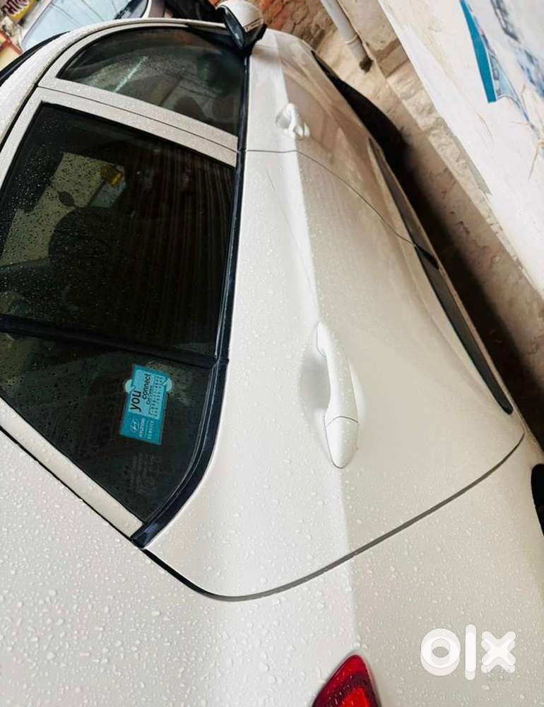 Hyundai Grand I10 Sportz 2017 Car