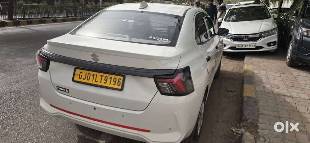 Maruti Suzuki Swift Dzire 1.2 Lxi (o), 2025, Cng & Hybrids