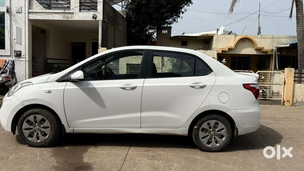Hyundai Xcent 2018 Car