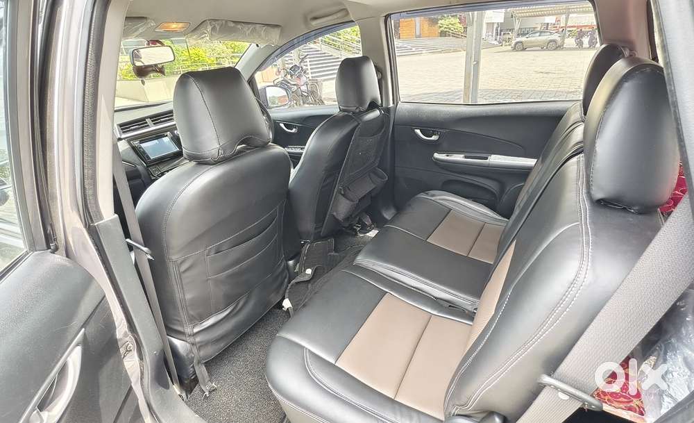 Honda Br-v 2018 Cng & Hybrids Well Maintained