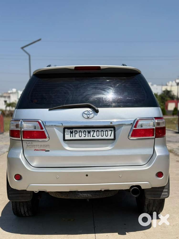 Toyota Fortuner 3.0 4x4 Manual, 2010, Diesel
