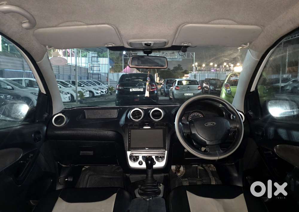 Ford Figo, 2010, Petrol