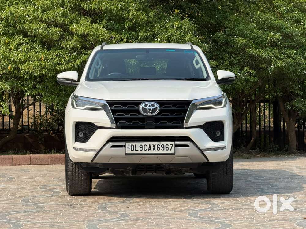 Toyota Fortuner 4x2 At 2.7 Petrol, 2022, Petrol
