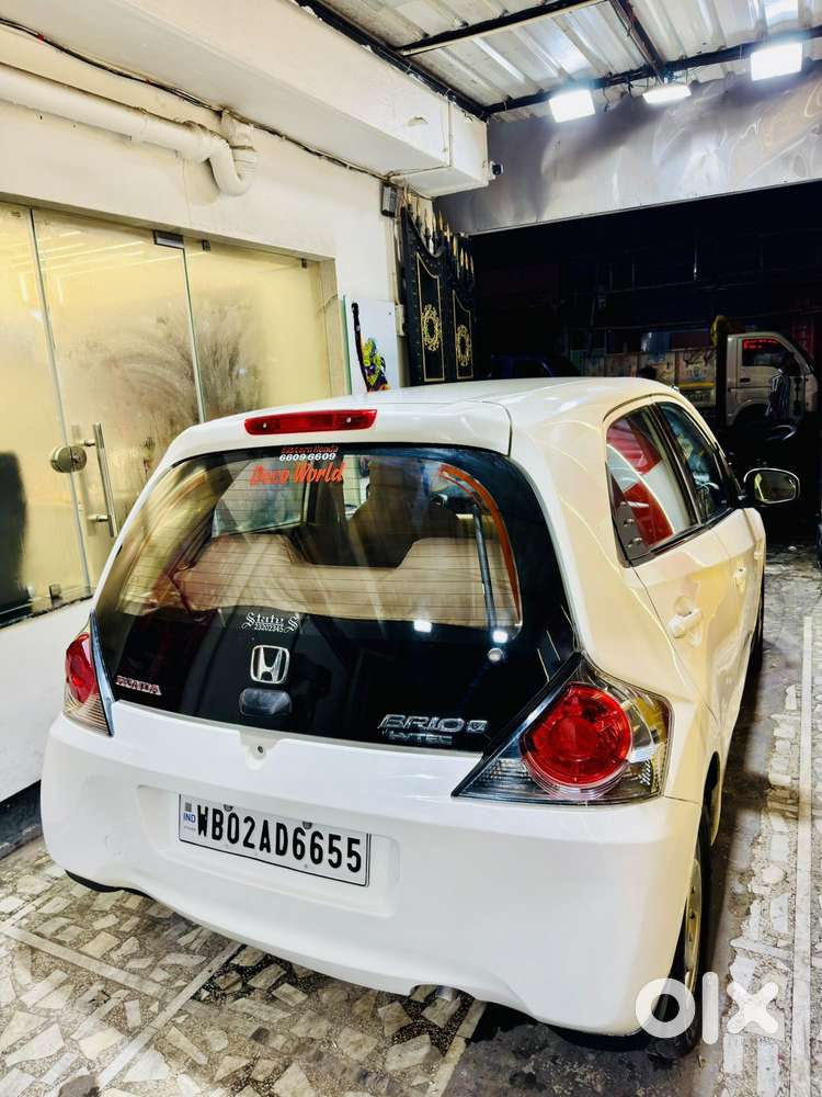 Honda Brio V Mt, 2013, Petrol