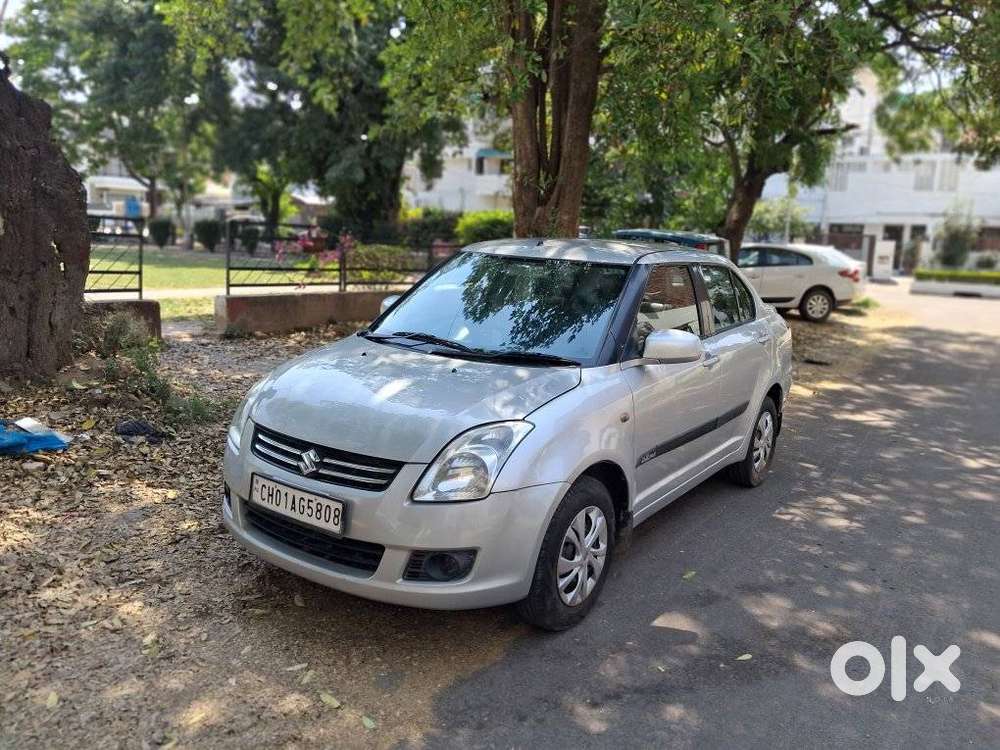 Maruti Suzuki Swift Dzire 1.2 Vxi Bsiv, 2011, Petrol