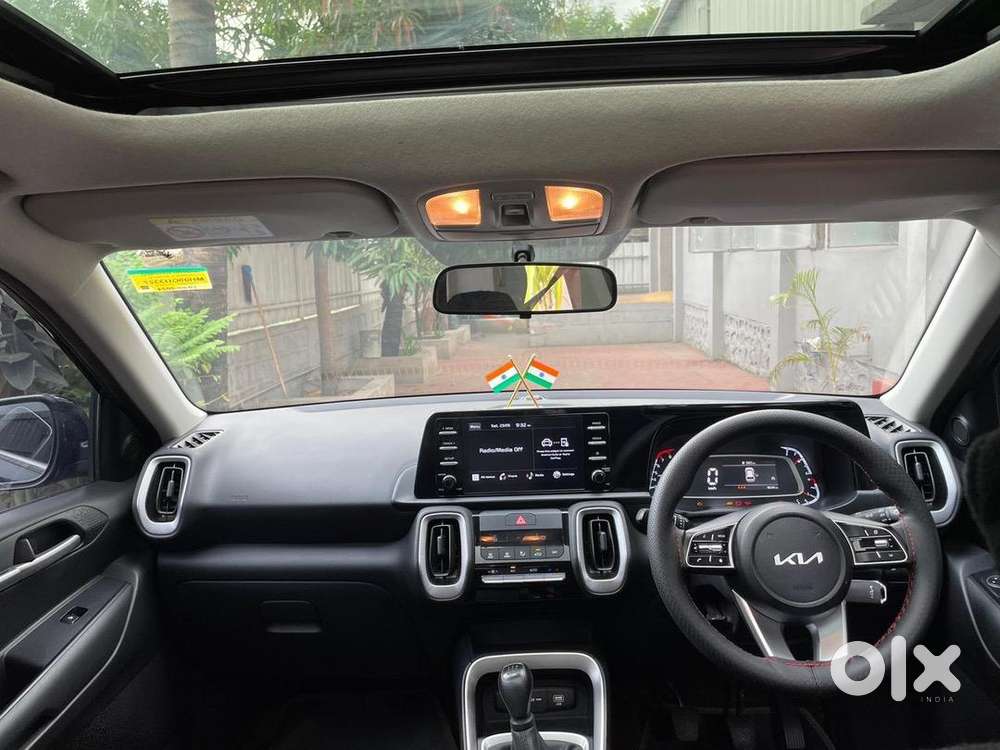 Kia Petrol Car 2024
