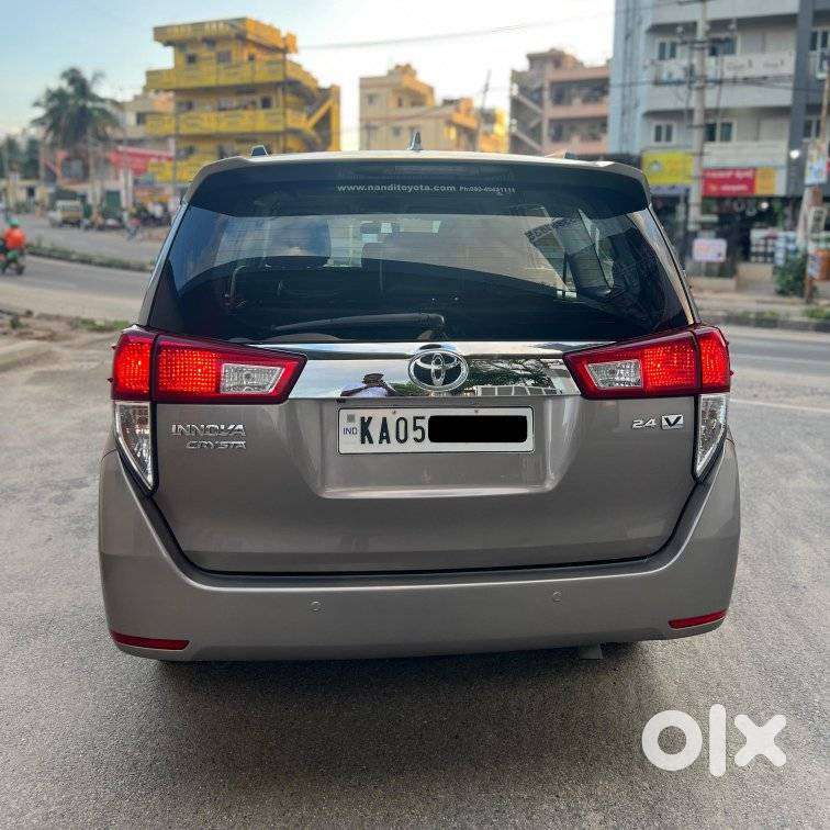 Toyota Innova Crysta 2.4 V, 2017, Diesel