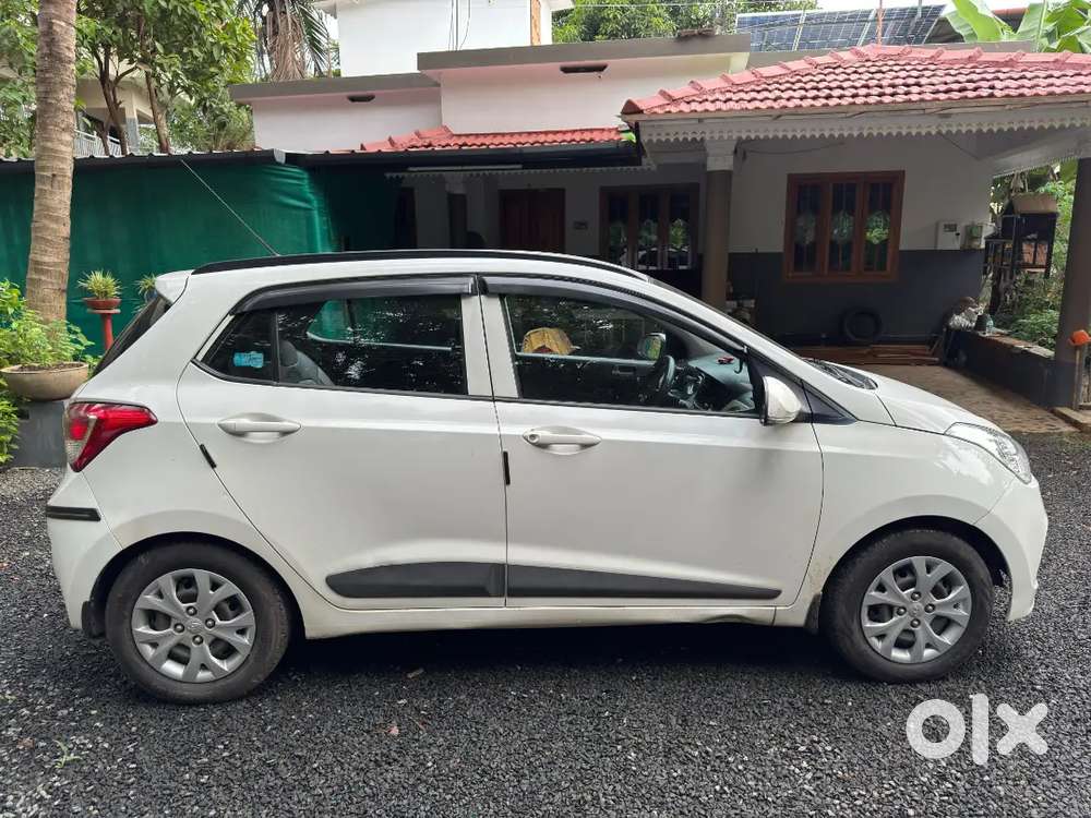 Hyundai I10 2016 Cng & Hybrids 147000 Km Driven
